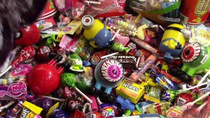 SCARY NURSERY RHYMES FOR KIDS ITS CANDY LAND NIGHT LEARN COLORS WITH A LOT OF CANDY