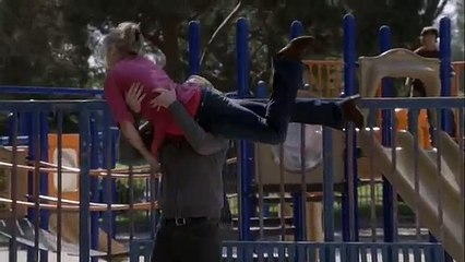Modern Family Season 1 Gag Reel/Bloopers