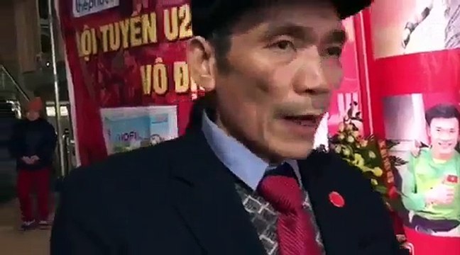 Câu chuyện cảm động ít người biết về trái bưởi của thủ môn Nguyễn Tiến Dũng