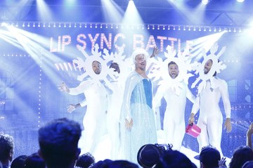 Lip Sync Battle Season 4 Episode 3 "New Episode" : Tara Lipinski vs. Johnny Weir