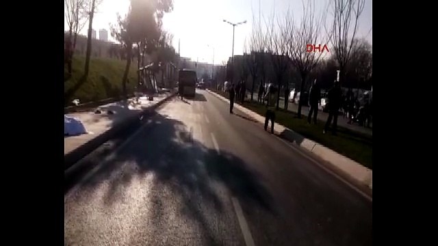 Üsküdar'da otobüs kaza yaptı: Ölü ve yaralılar var