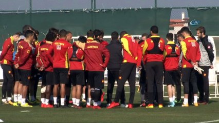 Demba Ba, Göztepe’de ilk idmanına çıktı
