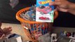 2015 HOT WHEELS KING OF THE HILL #5 THE RACE ROUND 1