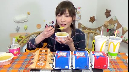 【MUKBANG】 McD s American Deluxe Beef & Chicken With 5 Choco Pies!!! [4755kcal] [CC Available]