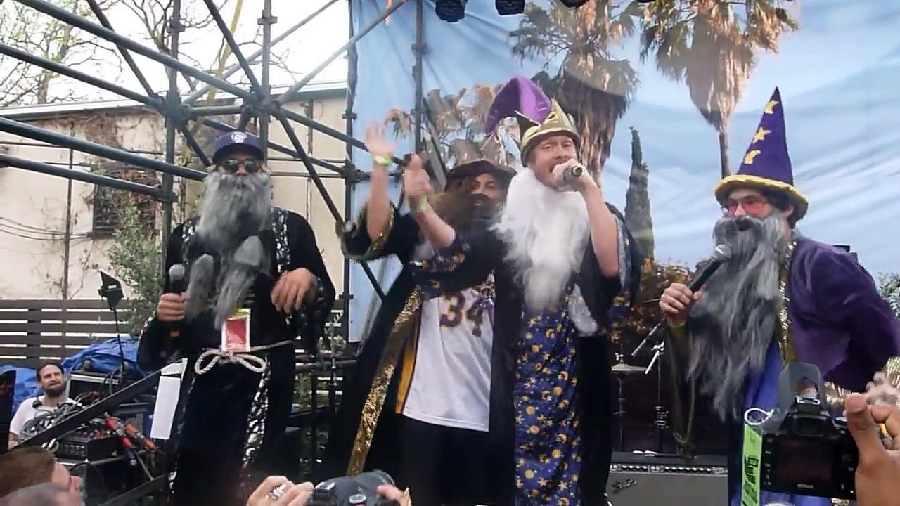 Workaholics Wizard Rap Live (High Quality)