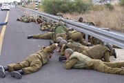 Terör Destekçileri, İsrail Askerlerini Türk Askeri Gibi Göstermeye Çalıştı