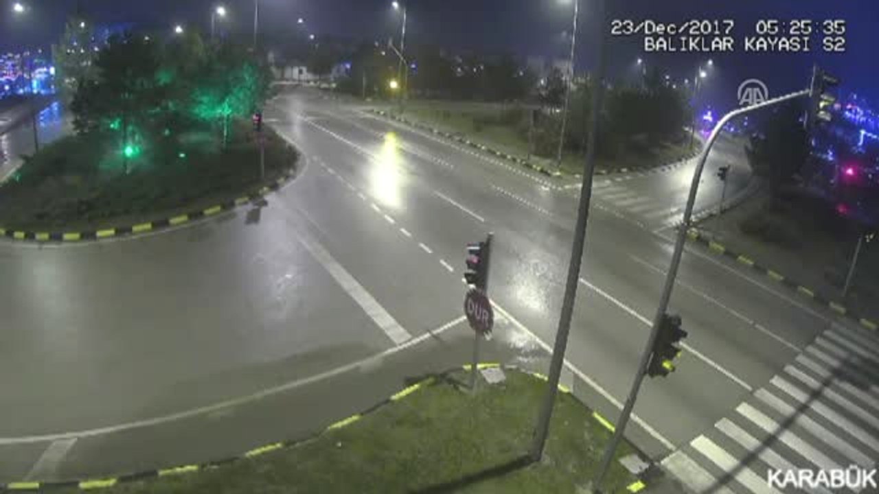 Trafik Kazaları Mobese Kameralarına Yansıdı