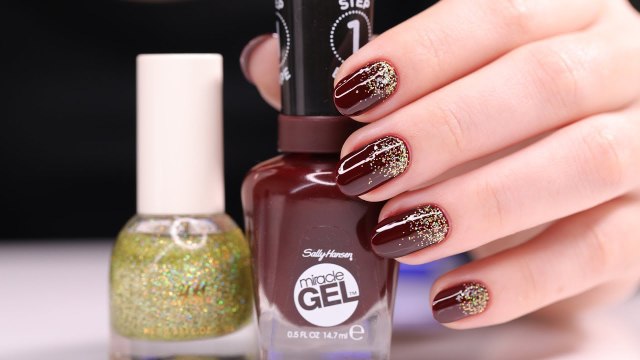 Glitter Nail Art with Nour | ستايل مناكير برّاق مع نور