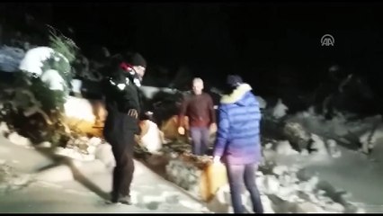 Yaylada mahsur kalan 12 kişi kurtarıldı - DÜZCE