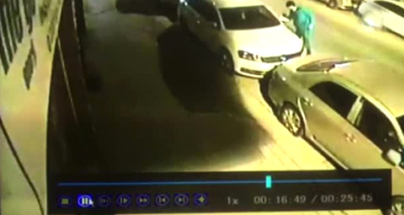 Sarhoş Genç 10 Araca Böyle Zarar Verdi