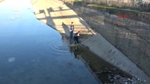 Adana Sulama Kanalında Çürümüş Kadın Cesedi Bulundu