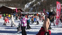 Une avalanche de maillot de bains sur les pistes des Orres