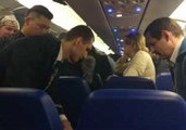 Mobile Phone Charger Catches Fire Aboard Aeroflot Flight to Volgograd