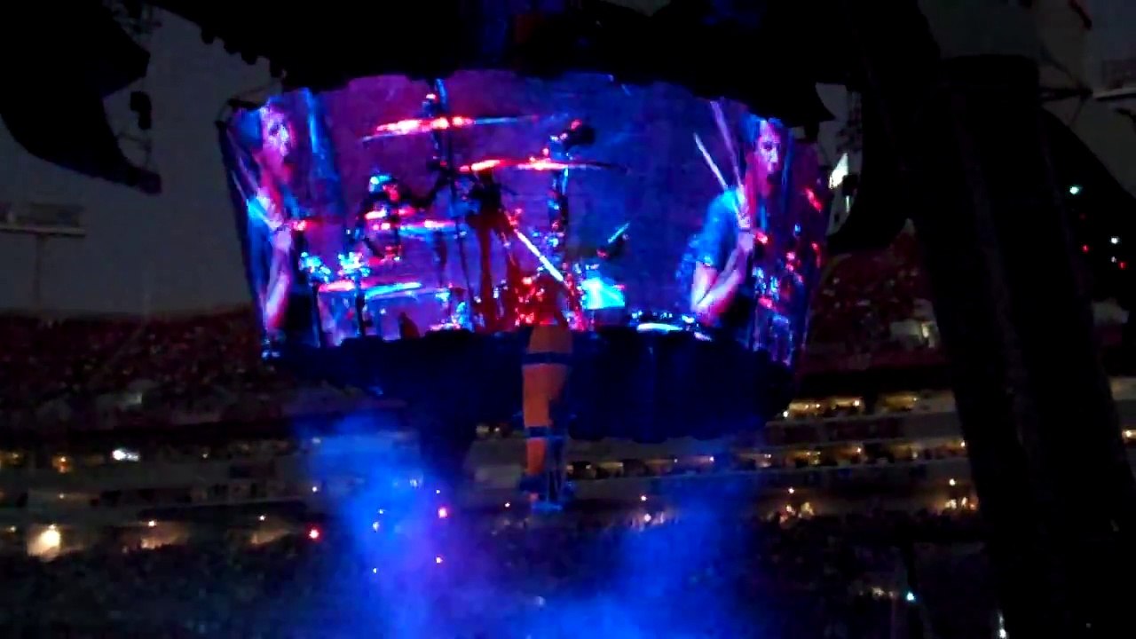 Muse - Interlude + Hysteria, Raymond James Stadium, Tampa, FL, USA   10/9/2009