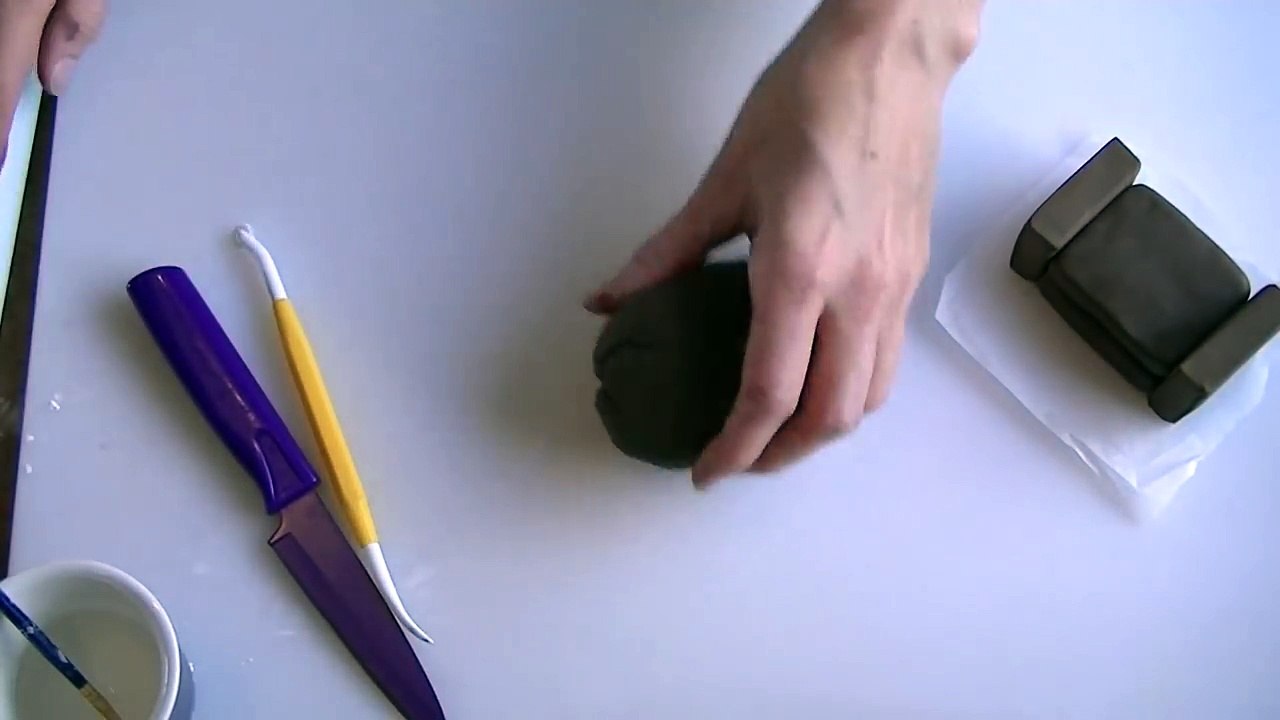 Fondant arm chair and sofa How To Cake Decorating Tutorial video