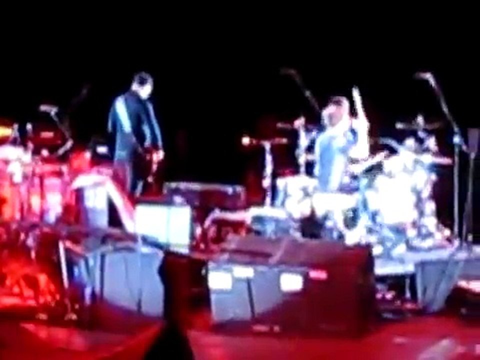 Muse - Interlude + Hysteria, Carter-Finley Stadium, Raleigh, NC, USA  10/3/2009
