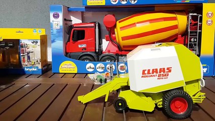 BRUDER toys COMBINE harvester UNBOXING!