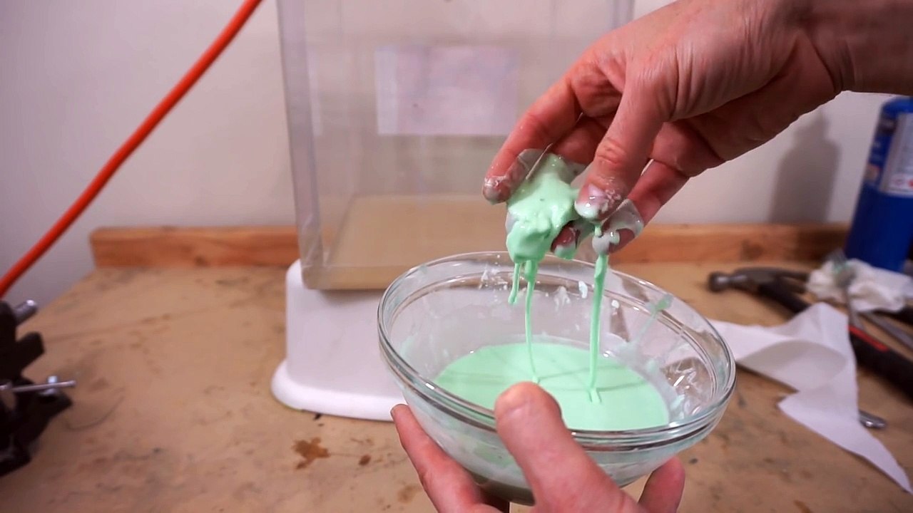 What Happens When You Put Oobleck In A Vacuum Chamber? Does It Flow