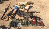 TSK, Zeytin Dalı Harekatında Ele Geçirilen Silahları Paylaştı