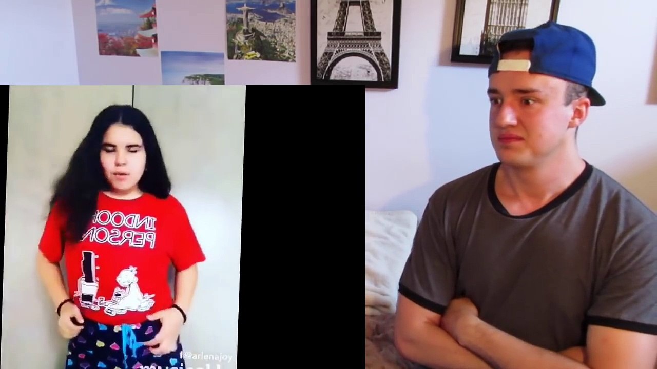 REACTING TO FUCKGIRL MUSICAL.LY