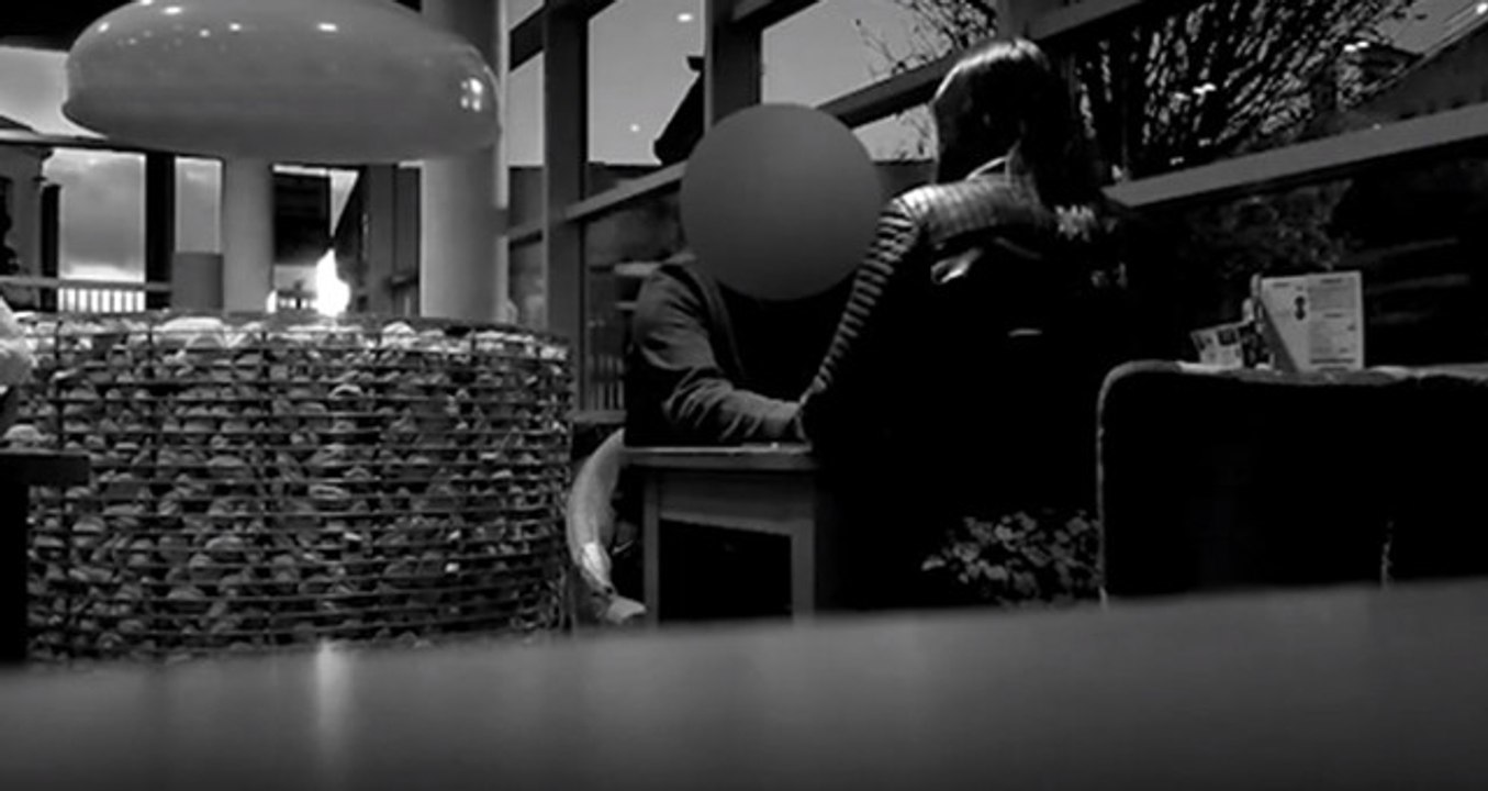 Evini Kiralamak İsteyen Kadından Para Yerine Haftada Bir Cinsel İlişki Talep Etti