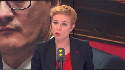Plainte pour viol contre Gérald Darmanin : "Les faits qui sont relatés sont d'une extrême gravité. C'est toute la société qui doit continuer à se mobiliser (...) pour aider les femmes", estime Clémentine Autain