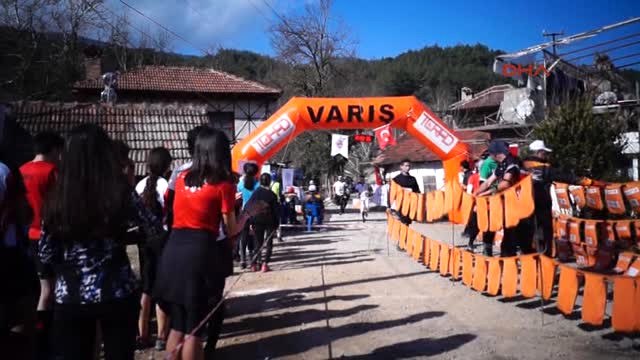 3'üncü Kademe Oryantiring Yarışması Finike'de Başladı