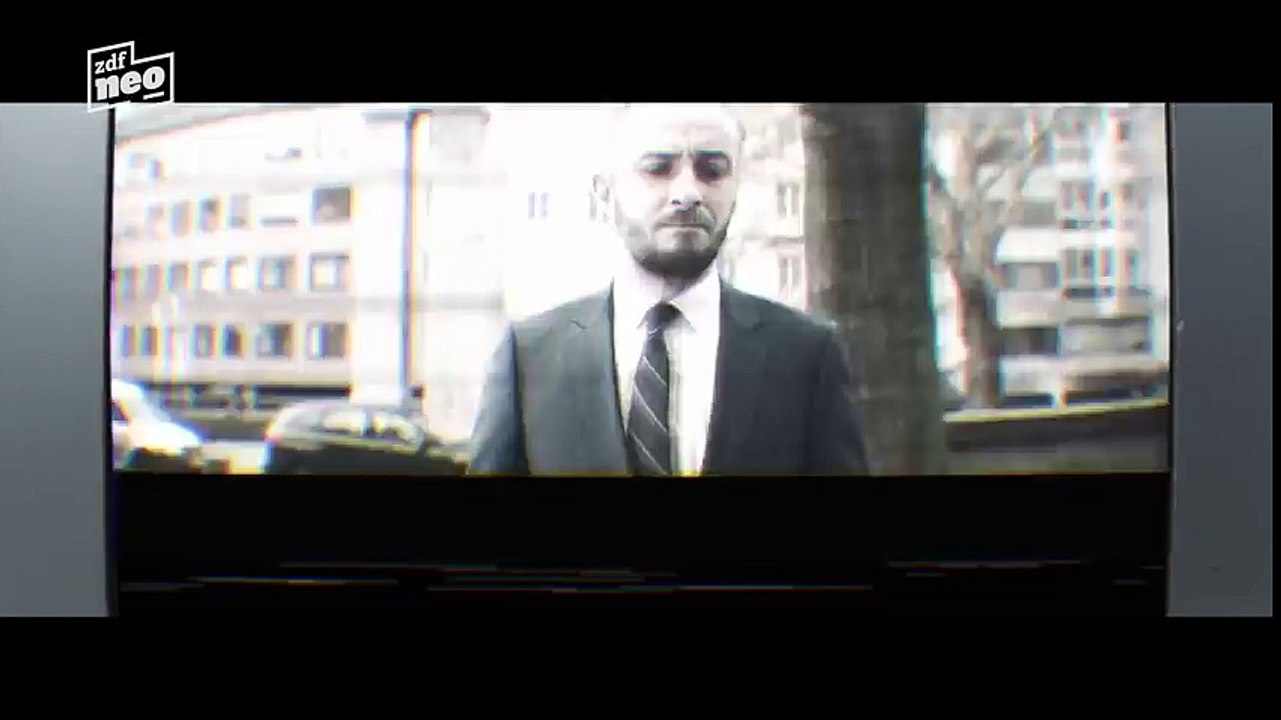 POL1Z1STENS0HN feat. Justice – RECHT KOMMT (K.O. in KA)  _ NEO MAGAZIN ROYALE mit Jan Böhmermann