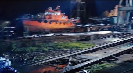 Sen Kimsin? | Kız Kurtuldu