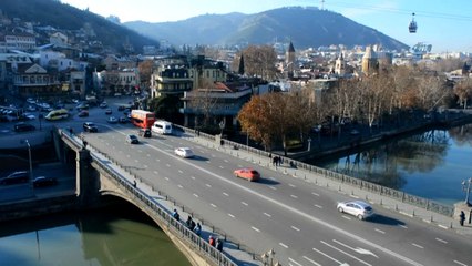 Yaşamak İçin 100 Bin Dolara İhtiyacı Var