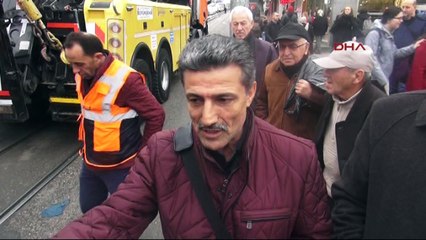 Yine otobüs kazası! Sürücü Direksiyon kilitlendi
