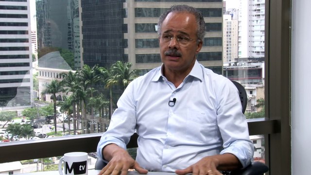 Dificilmente teremos uma democracia saudável com um sistema político tão confuso , diz Vicente Cândido