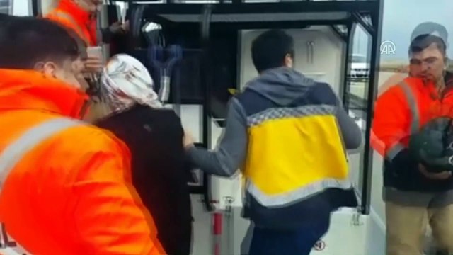 Sahil Güvenlik, solunum yetmezliği bulunan bebek için seferber oldu - ÇANAKKALE