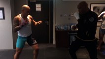 UFC Londres: Anderson Silva treinando com sua equipe