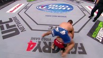 Finalização espetacular de Kelvin Gastelum em Jake Ellenberger