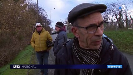 Inondations : les habitants de Saint-Aubin-lès-Elbeuf les pieds dans l'eau