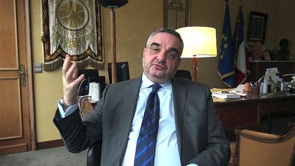 Grand format : Philippe Foussier grand maître du Grand Orient de France