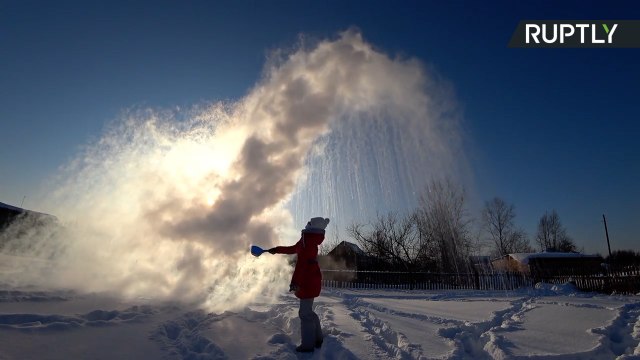 Watch as Boiling Water Instantly Turns to Snow in Siberia