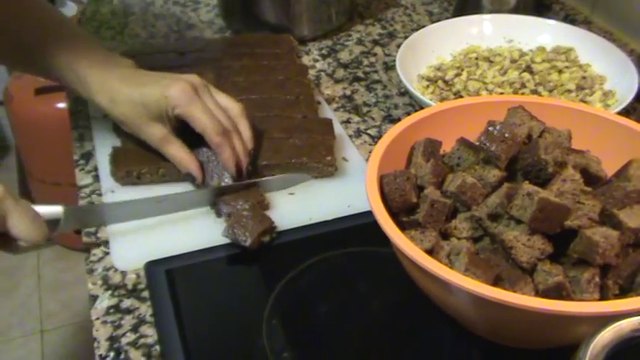 ВКУСНЕЙШИЙ БИСКВИТНЫЙ ТОРТ на 2 КГ ! Торт из кусочков бисквита