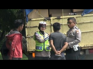 Supir Truk Kelebihan Muatan Mencoba Suap Polisi - 86