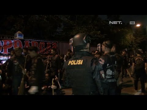 Aksi Positif Komunitas Motor Membersihkan Lingkungan