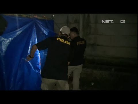 Penemuan Tenda Biru di Pinggir Rel Dengan Puluhan Alat Kontrasepsi Bekas - 86