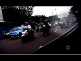 Melawan Arus, Bapak Ini Jatuh Dari Motor & Membawa Penumpang - 86