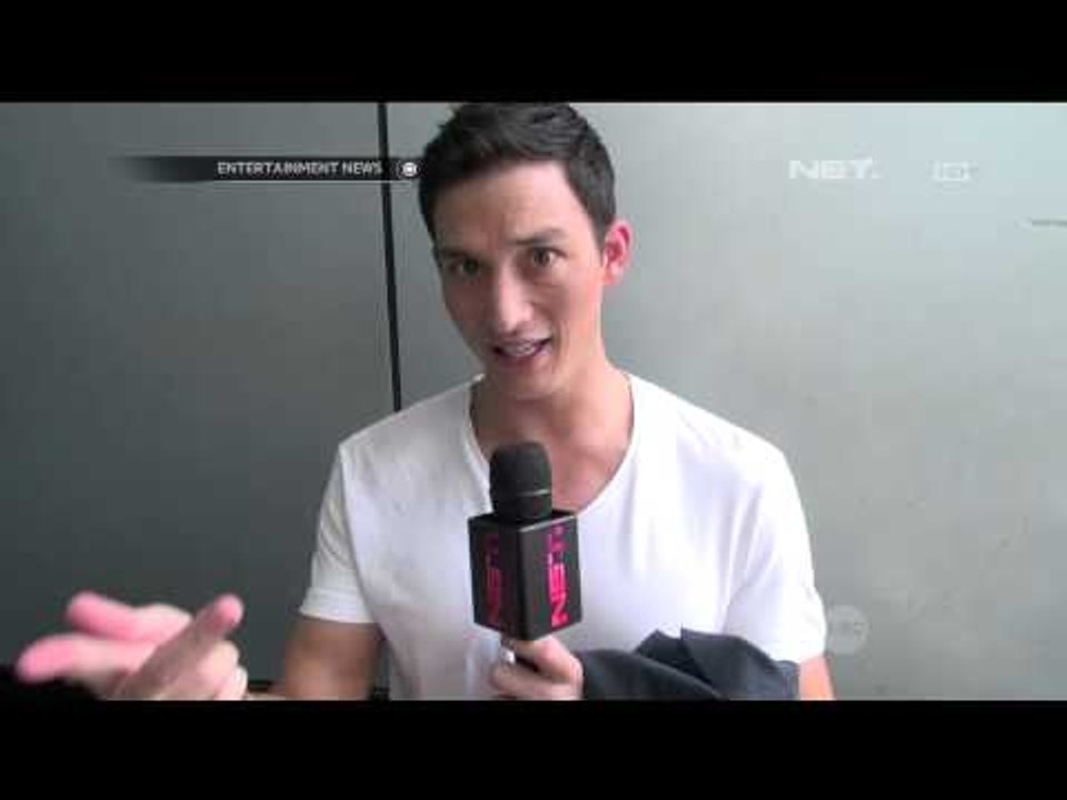 Mike Lewis ingin anaknya menjadi seorang atlet