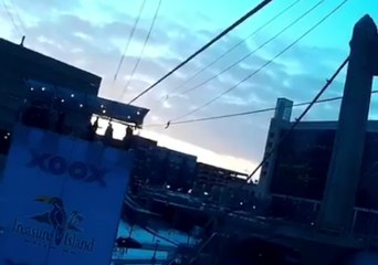 Revelers Zip-Line Across Mississippi at Sunset Ahead of Super Bowl