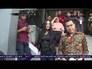 Annisa Bahar Mendatangi Polsek Untuk Jalani BAP