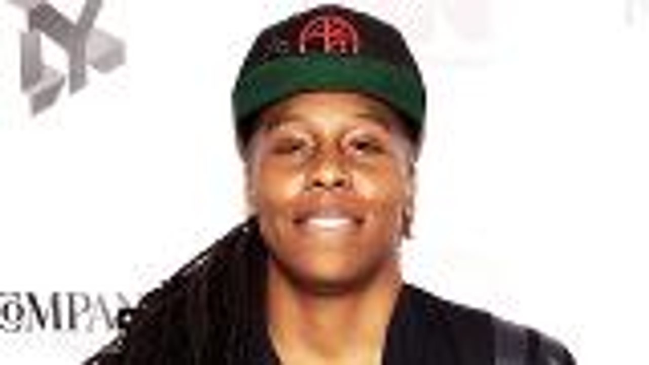 Lena Waite Speaks Out About Aziz Ansari Sexual Misconduct Claims | THR News