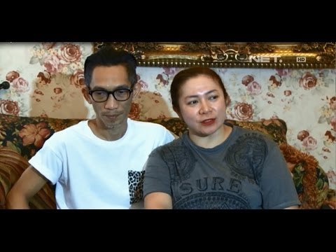 Entertainment News - Melly Goeslaw mendapat surprise dari fansnya