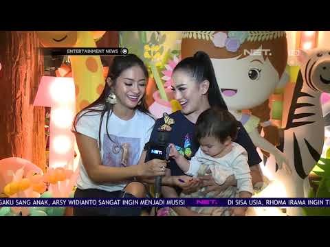 Pacsa Di Tinggal Sang Suami, Ririn Ekawanti Di Bantu Sang Adik Dalam Mengurus Buah Hati