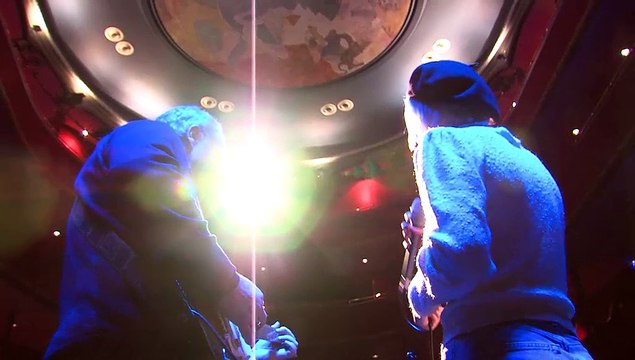 L'interview de Margaux Simone et des extraits de chansons au théâtre Armand